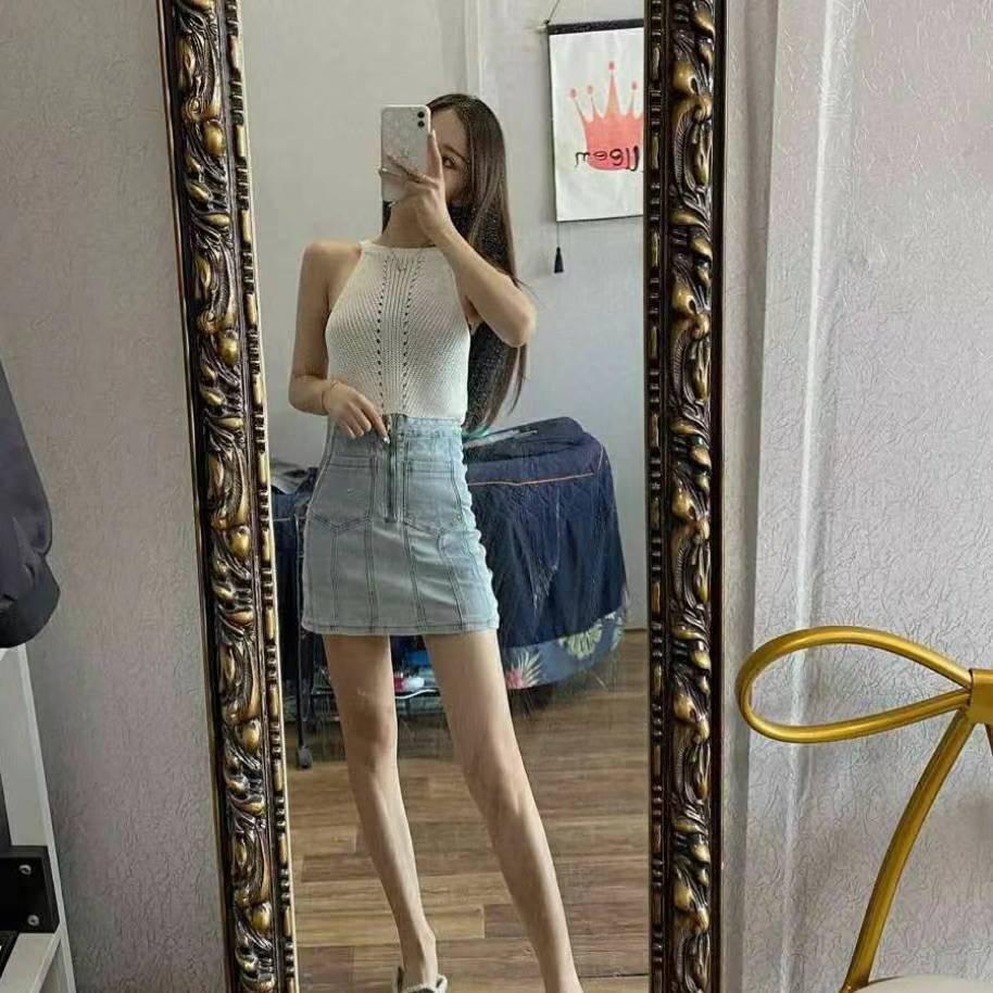 分享一个漂亮的兼职妹子